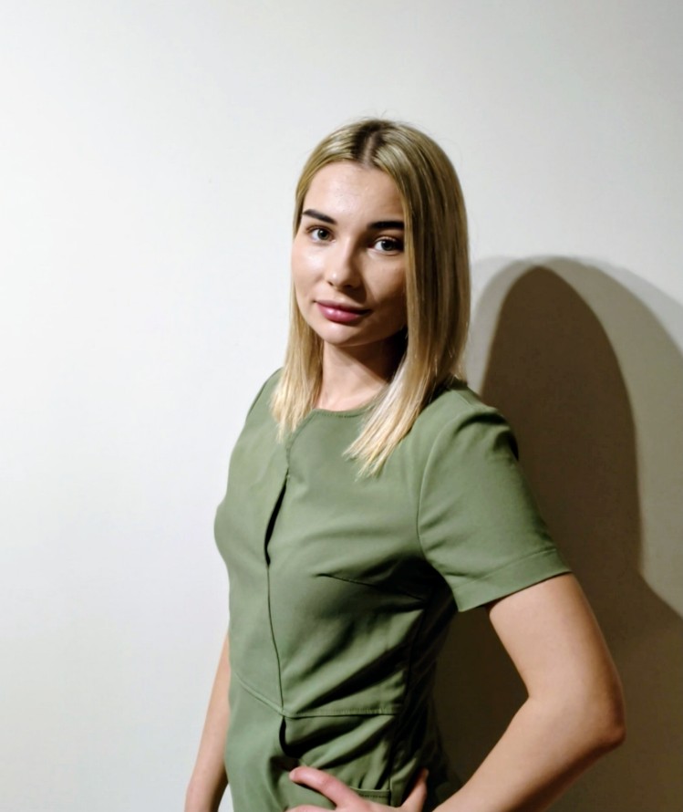 Mgr Magdalena Dębska